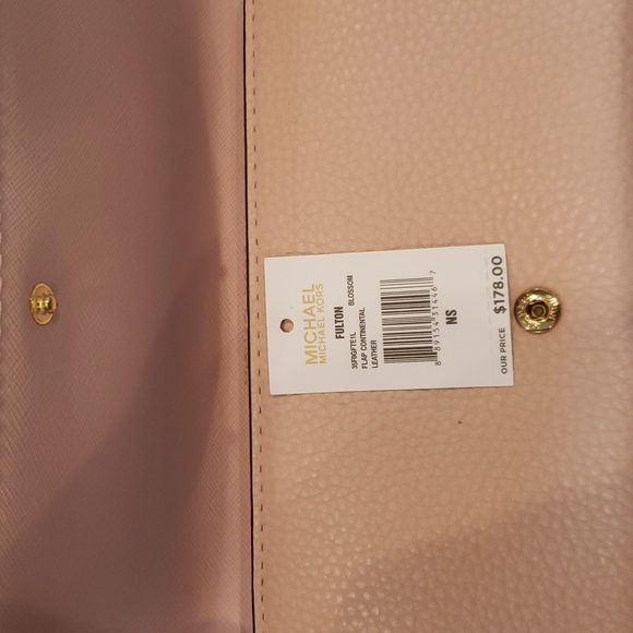 Michael Kors Jet Set Travel Chain Shoulder Bag Blossom Purse & Wallet - Picture 13 of 17